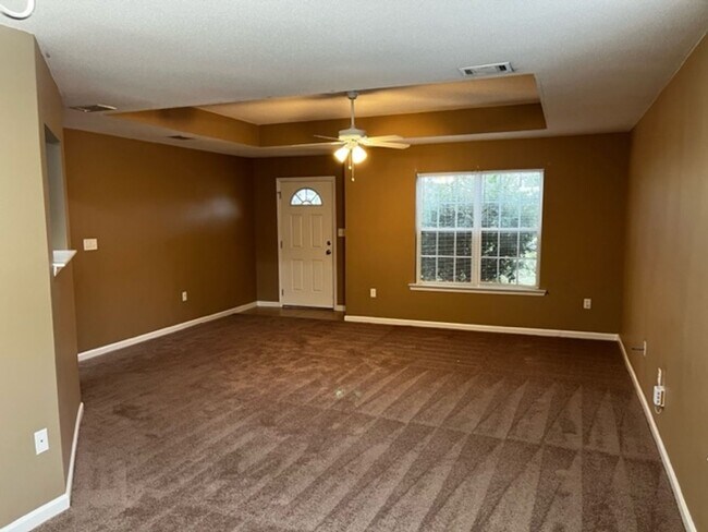 Foto del edificio - For Rent 3 Bedroom/2 Bath Home in Valdosta