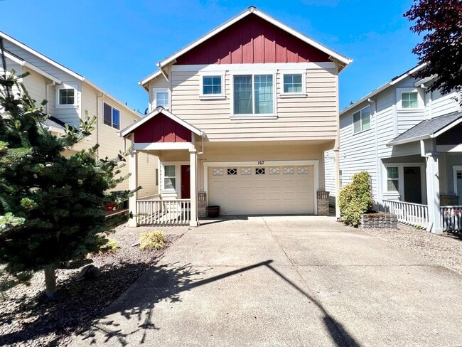 Building Photo - Hillsboro 3 Bed 2.5 Bath Home in Hillsboro...