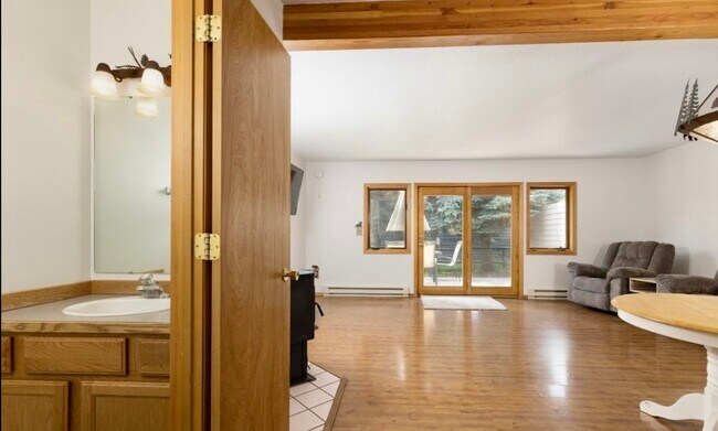 Building Photo - 80 Aspen Leaf Dr