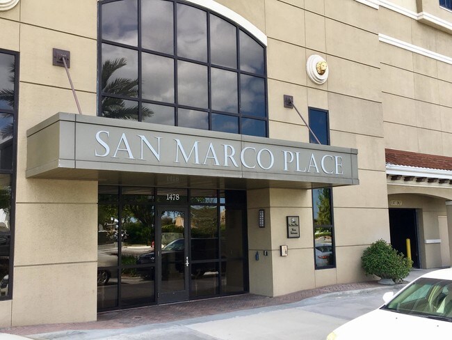 Foto del edificio - 1478 Riverplace Blvd