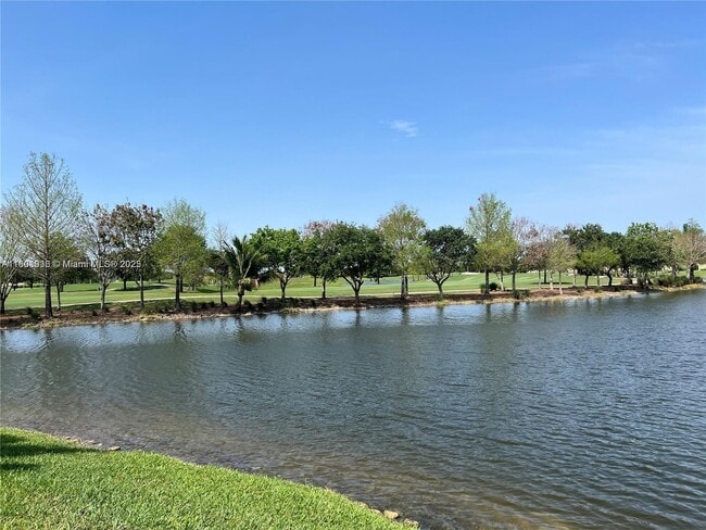 Building Photo - 12510 Vista Isles Dr