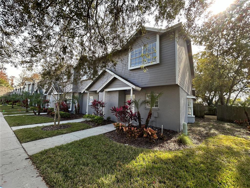 Primary Photo - 3430 Arbor Oaks Ct