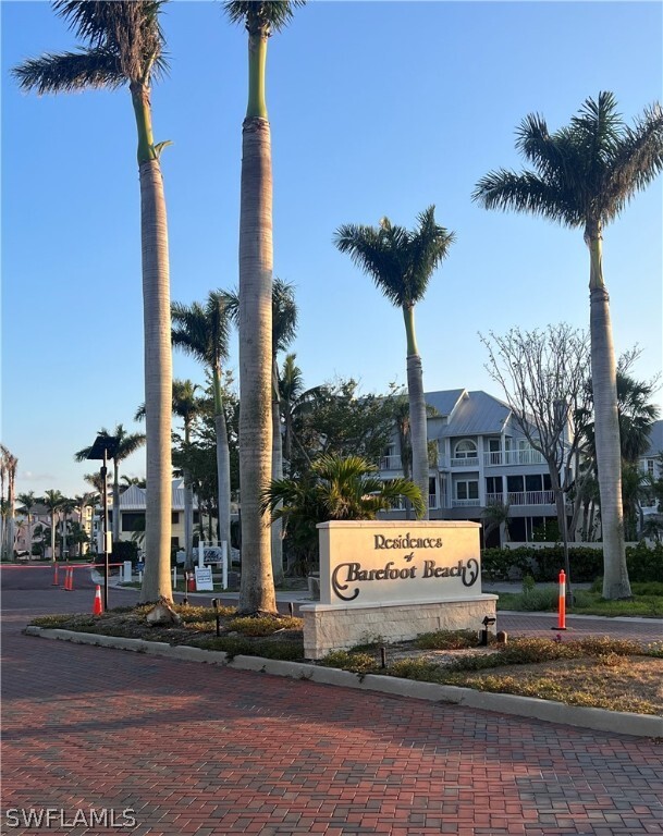 Building Photo - 265 Barefoot Beach Blvd