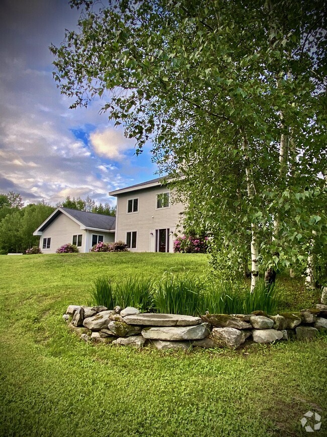 Building Photo - 111 Irish Settlement Rd