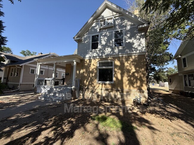 Foto del edificio - 1859 10th Ave