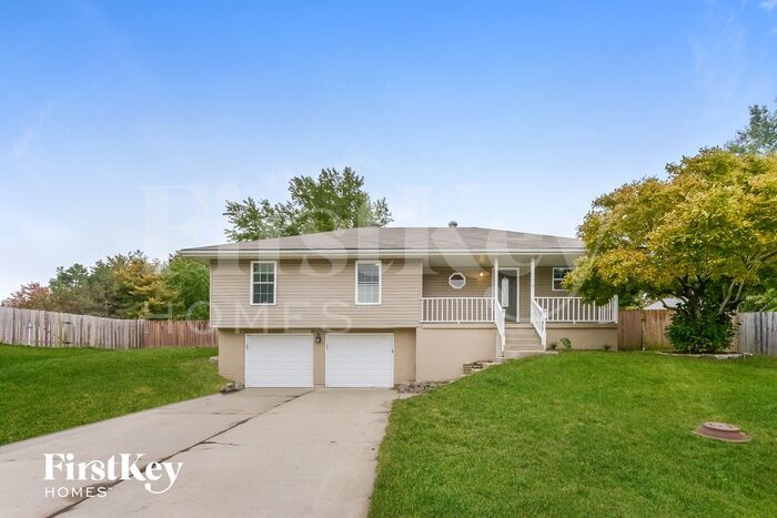 Primary Photo - 1214 Northeast Richardson Place