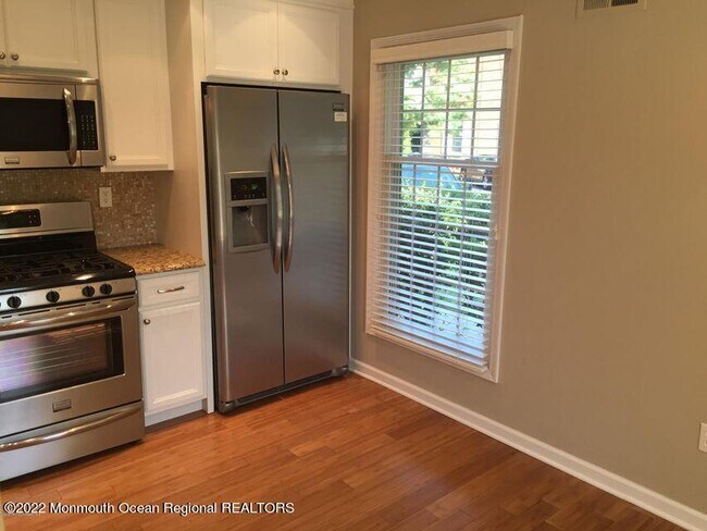 Foto del edificio - 23 Wyckham Rd