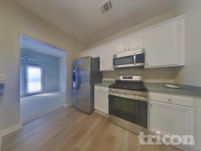 Foto del edificio - 111 Bethany Manor Dr