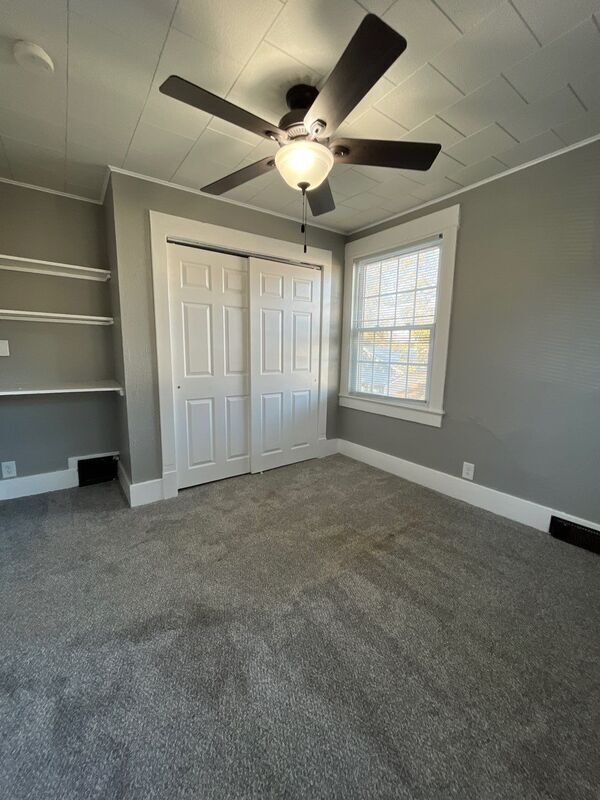 Building Photo - 231 N 28th St