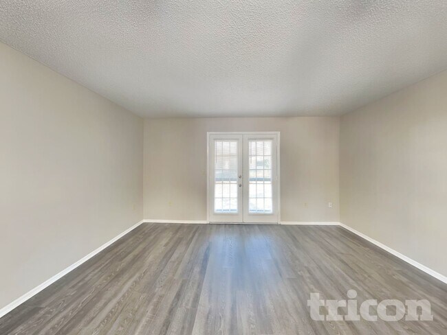 Foto del edificio - 13410 Shadberry Ln