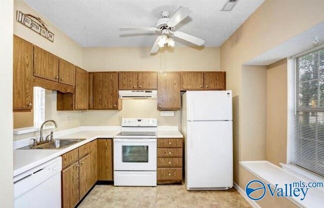 Building Photo - 111 Bentworth Ln