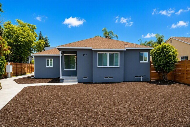 Building Photo - 11824 Ocean Park Blvd