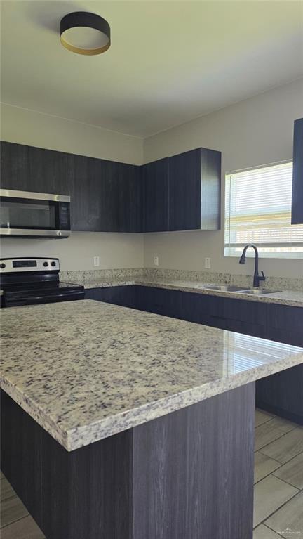 Building Photo - 5912 Sandpiper Ave