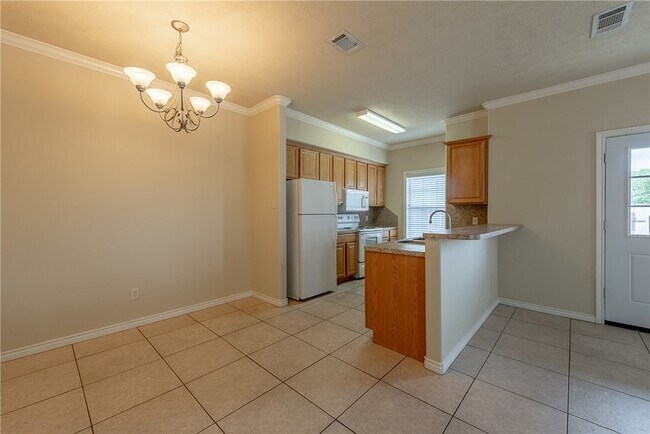 Foto del edificio - 3858 Oldenburg Ln