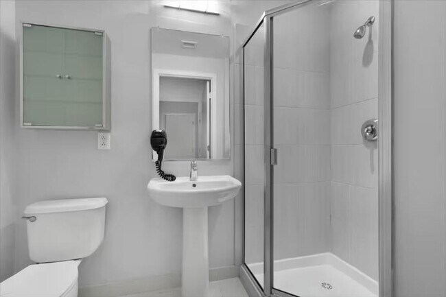 Foto del edificio - 1456 H St NW