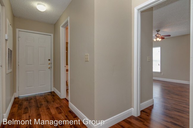 Building Photo - 2501 Grassy Point Dr