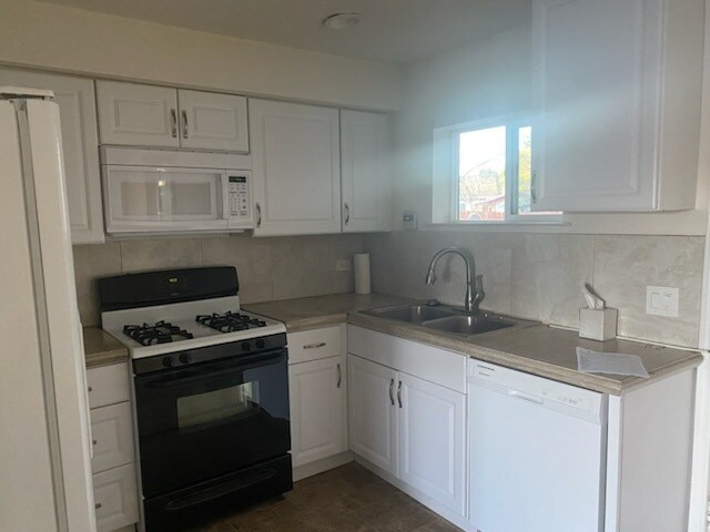 Foto del edificio - 352 Stoddard Way