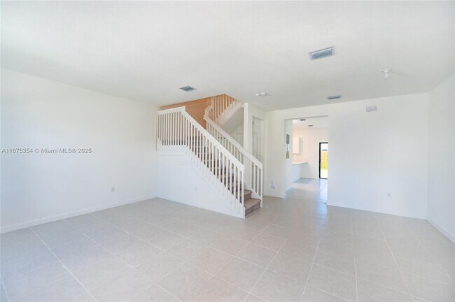Foto del edificio - 28613 SW 132nd Ct