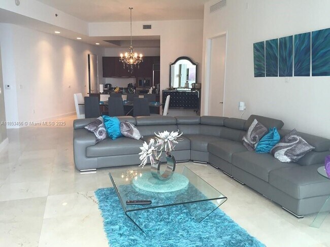 Foto del edificio - 16001 Collins Ave