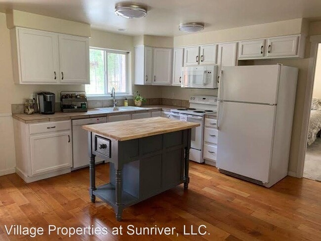 Building Photo - 3 br, 2 bath House - 56145 Gothard Way