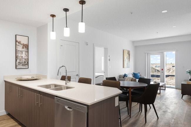 Building Photo - D’Arcy Heights