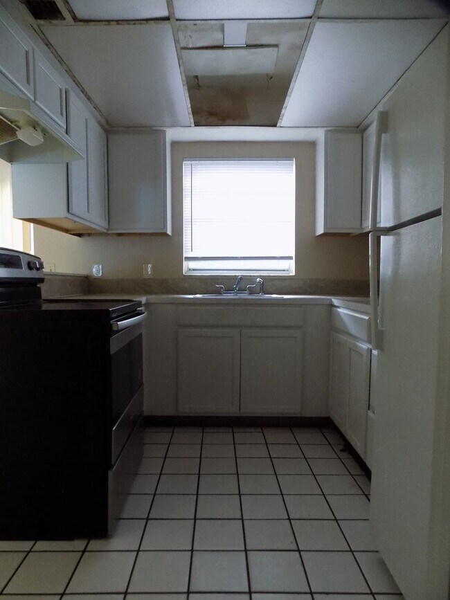 Foto del edificio - 3409 Ave R NW