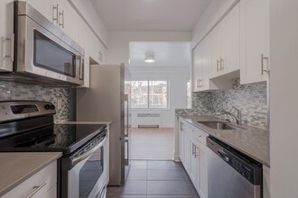 Building Photo - Chateau Bonavista