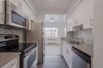 Building Photo - Chateau Bonavista