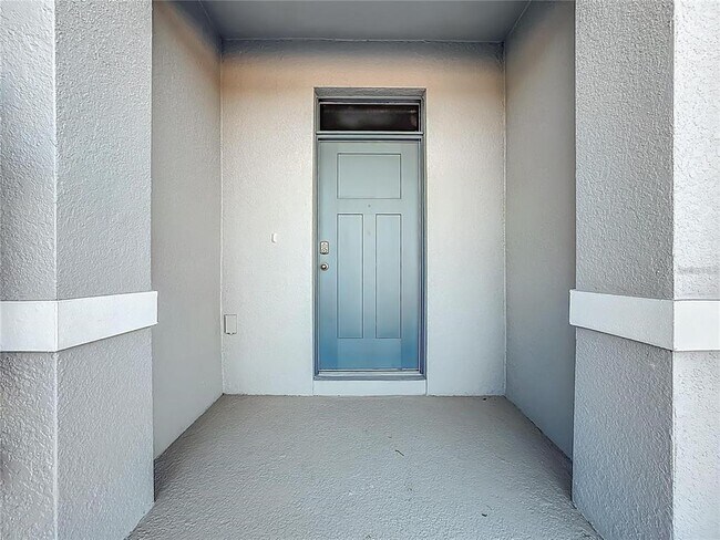 Building Photo - 2649 Olympic Ct