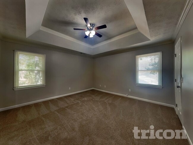 Building Photo - 60 Beaverdam Ct