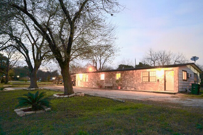 Foto del edificio - 1131 Shadwell Dr