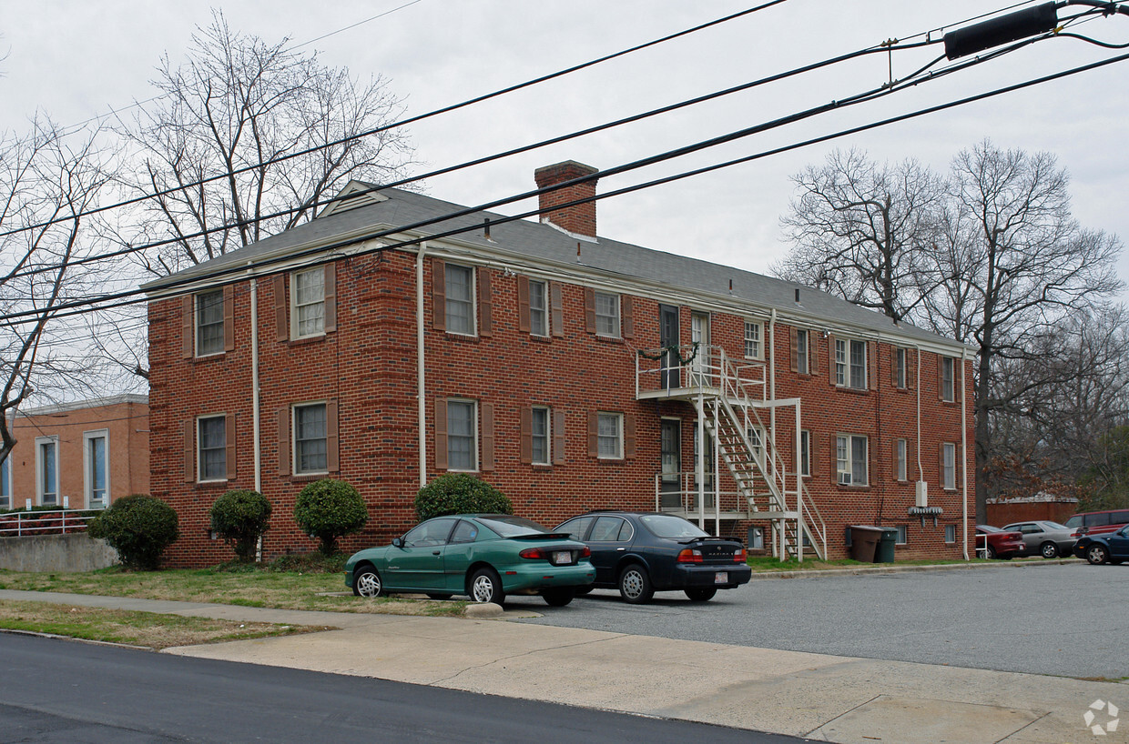 Building Photo - 706 N Eugene St