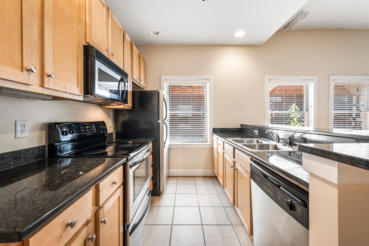 Pohlig Box Factory Apartments in Richmond, VA