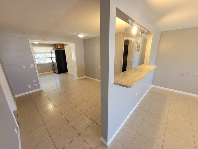 Foto del edificio - 4542 Grand Central Ave