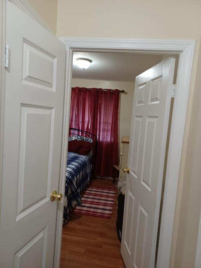 Foto del edificio - 8110 Avenue J