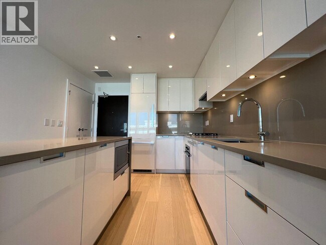 Photo du bâtiment - 6328 Cambie St.