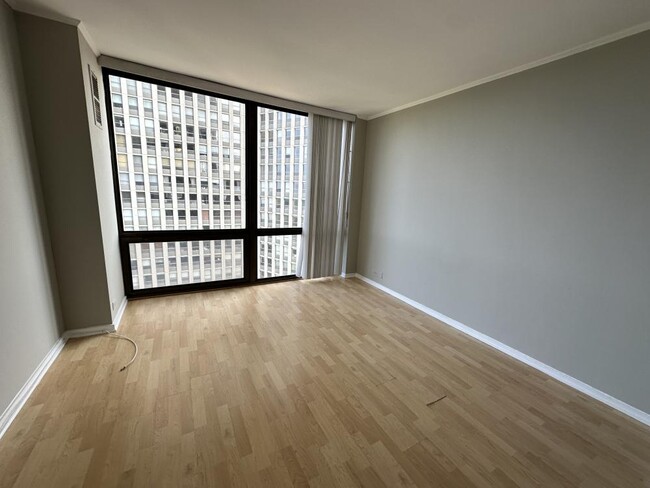 Foto del edificio - 1 bedroom in Chicago IL 60614