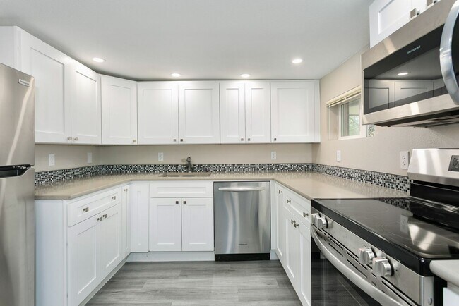 Foto del edificio - 2125 S Adams St