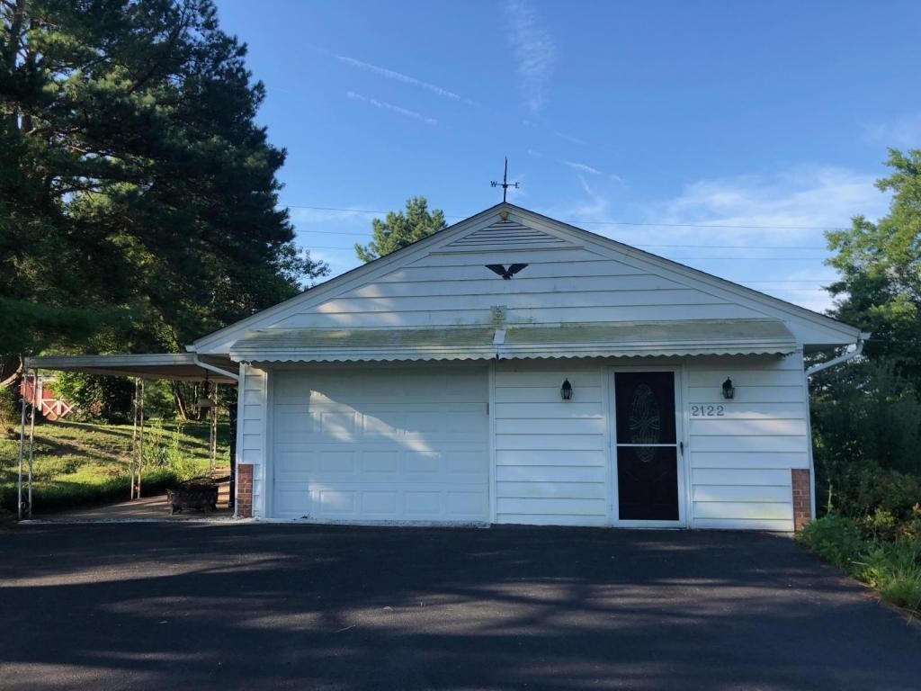 Building Photo - 2122 Riner Road