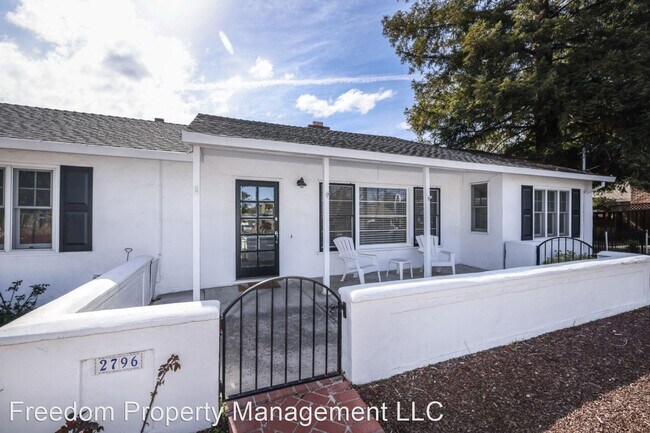 Foto del edificio - 3 br, 2 bath House - 2796 Cowper St