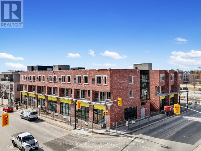 Photo du bâtiment - 185-185 Division St
