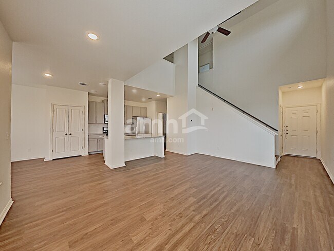 Building Photo - 2740 Spencebrook