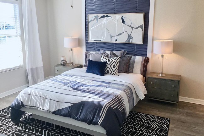 Onyx Luxury Apartments Bluffton Sc Ious Bedrooms Featuring Plush Carpeting And Large Closets Onyx Luxury Apartments