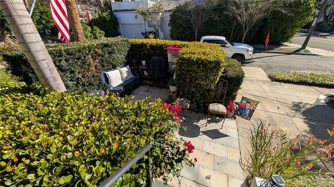 Building Photo - 1020 S Rome Ave