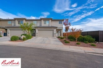 Building Photo - 711 S Malorie Wy
