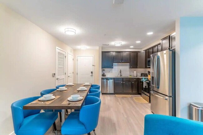 Foto del edificio - 4001 Breakview Dr