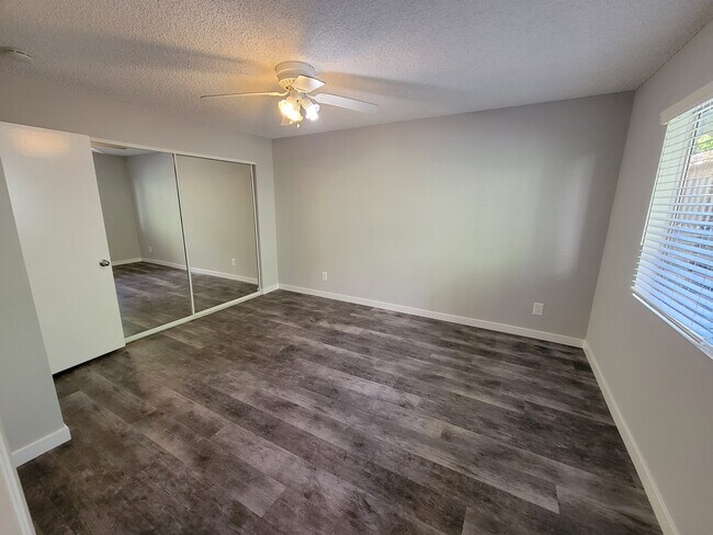 Bedroom - 28151 Highridge Rd