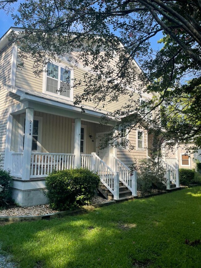 Foto del edificio - 219A Greenville Avenue - 219A