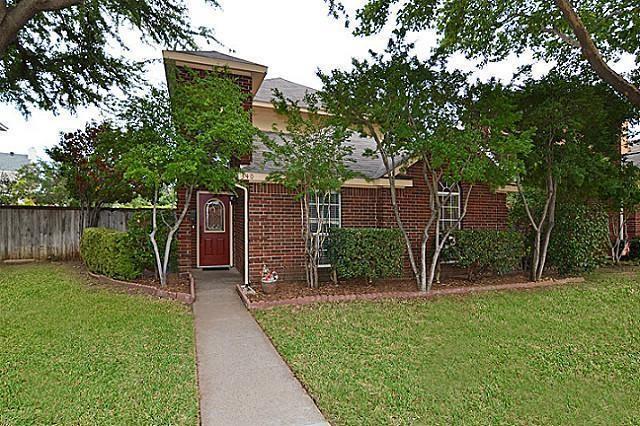 Primary Photo - 340 Raintree Dr