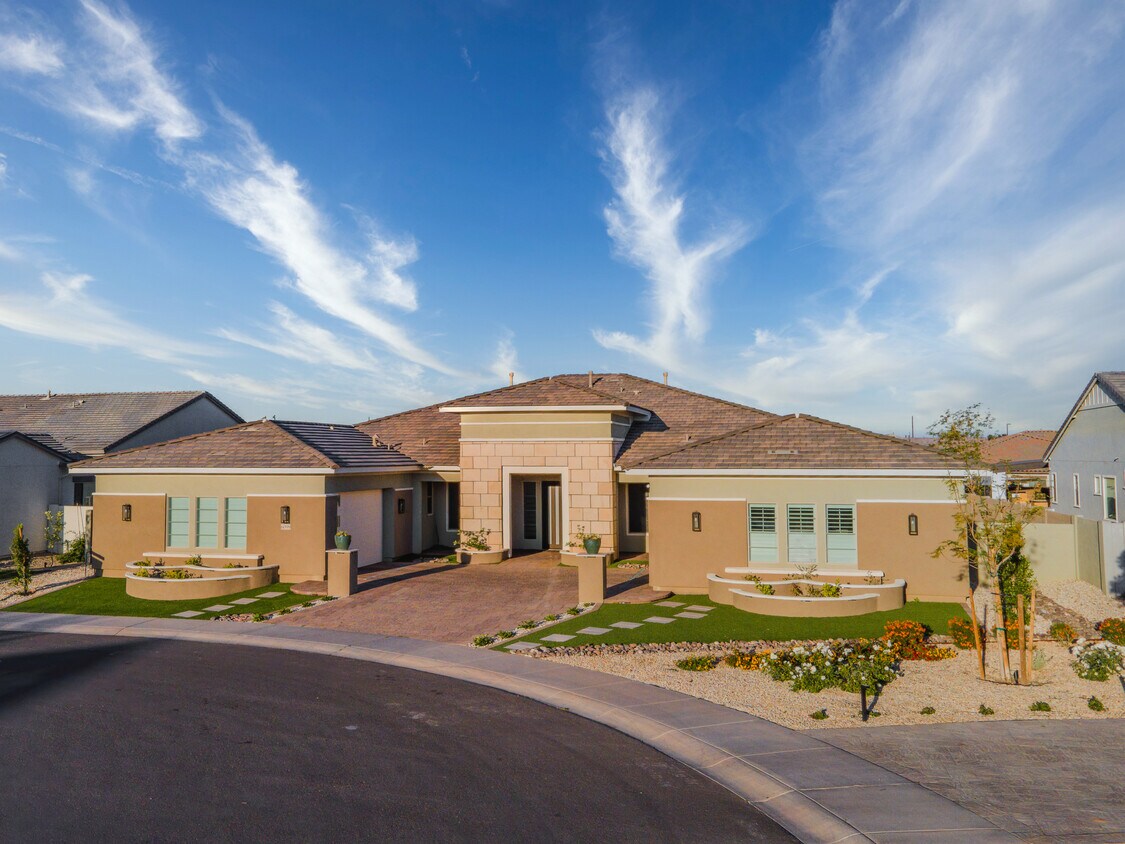 Primary Photo - 6099 S Cobblestone Ct